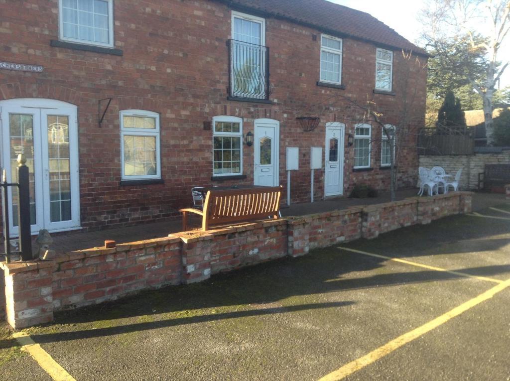 The Lincolnshire Poacher Inn Metheringham Quarto foto